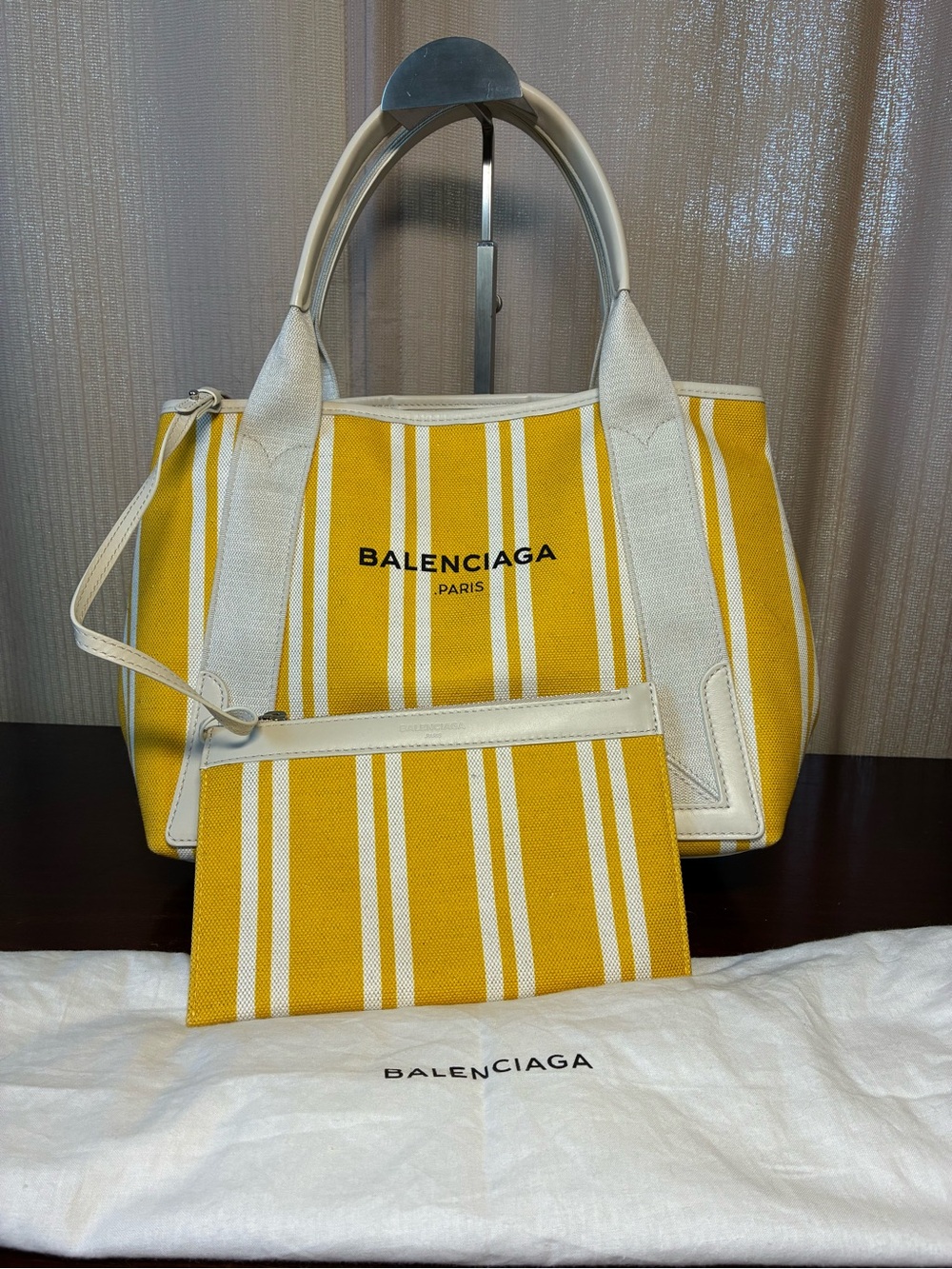 Balenciaga Cabas Tote with Pouch